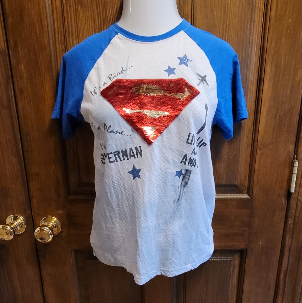 Superman Tee With Sequence Sz XXL/18 Girls Red White Blue Gold P2P 17 L 18.5